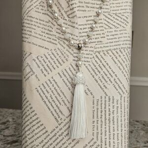 Chic White Tassel Necklace